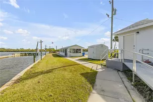 2201 S Ridgewood Ave, Edgewater, FL 32141 - Photo 39