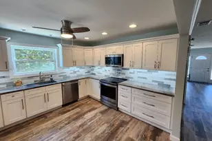 110 Surf St, New Smyrna Beach, FL 32169 - Photo 5