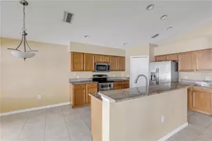 653 Coral Trace Blvd, Edgewater, FL 32132 - Photo 9