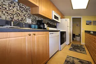 1571 S Atlantic Ave, New Smyrna Beach, FL 32169 - Photo 1