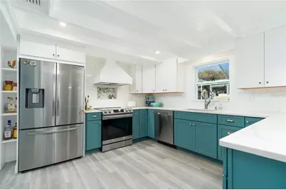 838 E 17th Avenue, New Smyrna Beach, FL 32169 - Photo 13