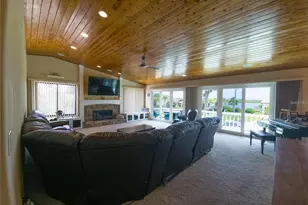 1012 S Riverside Dr, Edgewater, FL 32132 - Photo 23