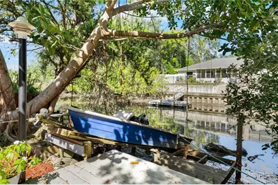 734 Pine Shores Circle, New Smyrna Beach, FL 32168 - Photo 35