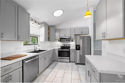 734 Pine Shores Circle, New Smyrna Beach, FL 32168 - Photo 9