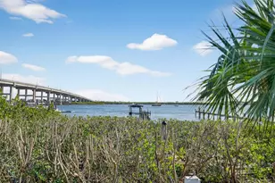 500 S Riverside Dr, New Smyrna Beach, FL 32168 - Photo 5