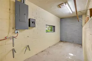 601 S Pine St, New Smyrna Beach, FL 32169 - Photo 27