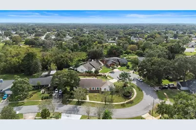 3917 Lake Mira Drive, Orlando, FL 32817 - Photo 9