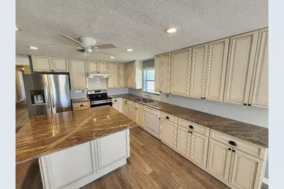 105 Desoto Drive, New Smyrna Beach, FL 32169 - Photo 3