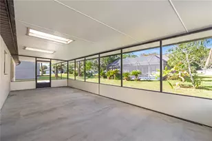 1392 Surrey Park Dr, Port Orange, FL 32128 - Photo 9