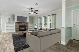 689 Eagle Watch Rd, Oak Hill, FL 32759 - Photo 5