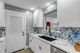 402 Lincoln Ave, New Smyrna Beach, FL 32169 - Photo 35