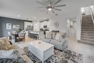 1561 Chelsea Manor Cir, Deland, FL 32724 - Photo 13