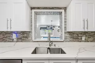 3314 Travelers Palm Dr, Edgewater, FL 32141 - Photo 13