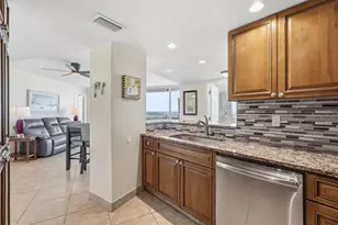 2625 S Atlantic Ave, Daytona Beach, FL 32118 - Photo 13