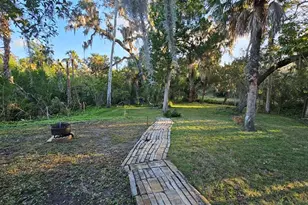 525 Mill Run Dr, New Smyrna Beach, FL 32168 - Photo 15