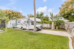 2951 Gaslight Dr, South Daytona, FL 32119 - Photo 25