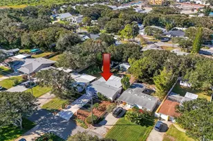 810 E 9th Ave, New Smyrna Beach, FL 32169 - Photo 5