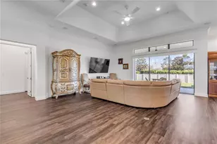 3053 Isola Bella Blvd, Mount Dora, FL 32757 - Photo 11