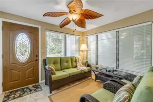 113 9th St, New Smyrna Beach, FL 32168 - Photo 9