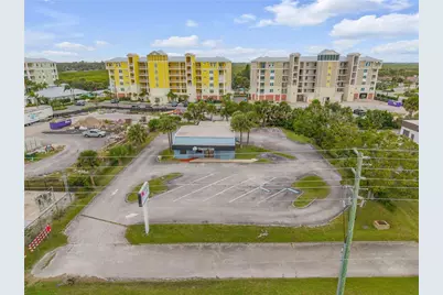 109 N Causeway, New Smyrna Beach, FL 32169 - Photo 7