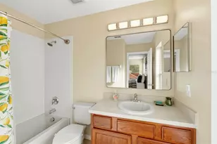 135 Sevilla Ave, Davenport, FL 33897 - Photo 33