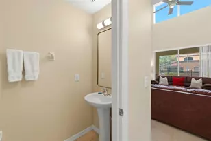 135 Sevilla Ave, Davenport, FL 33897 - Photo 21