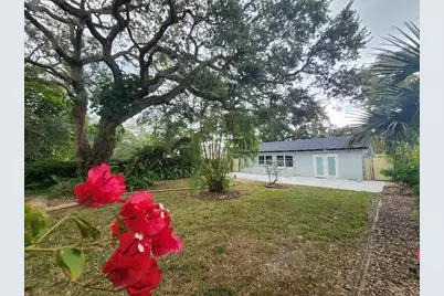 798 E 11th Avenue, New Smyrna Beach, FL 32169 - Photo 15