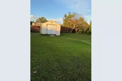 132 Center Street, Oak Hill, FL 32759 - Photo 11