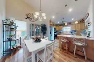 737 Pine Shores Cir, New Smyrna Beach, FL 32168 - Photo 17