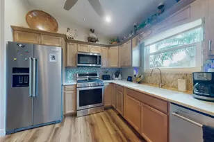 737 Pine Shores Cir, New Smyrna Beach, FL 32168 - Photo 25