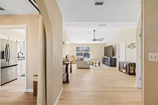 190 Sportsman Dr, Welaka, FL 32193 - Photo 5