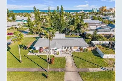 905 N Peninsula Avenue, New Smyrna Beach, FL 32169 - Photo 1