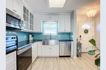 742 Laurel Bay Circle, New Smyrna Beach, FL 32169 - Photo 9