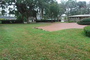 2435 Broadvue Ave, Eustis, FL 32726 - Photo 5