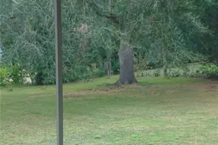 2435 Broadvue Ave, Eustis, FL 32726 - Photo 19