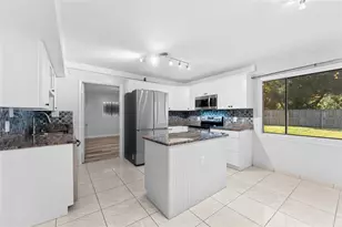 314 Iowa Woods Cir W, Orlando, FL 32824 - Photo 13