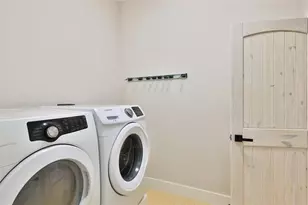 2321 Sabal Palm Dr, Edgewater, FL 32141 - Photo 13