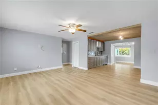 921 E 2nd Ave, New Smyrna Beach, FL 32169 - Photo 9