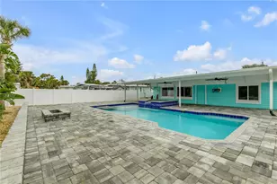 921 E 2nd Ave, New Smyrna Beach, FL 32169 - Photo 3