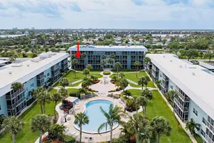 325 N Causeway, New Smyrna Beach, FL 32169 - Photo 1