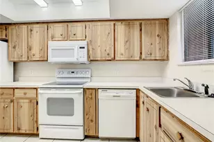 232 N Ridgewood Ave, Edgewater, FL 32132 - Photo 7