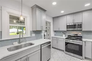 405 Magnolia St, New Smyrna Beach, FL 32168 - Photo 17