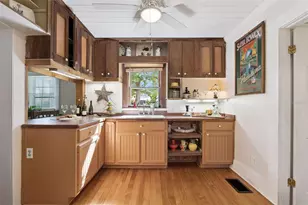 932 S Riverside Dr, Edgewater, FL 32132 - Photo 17