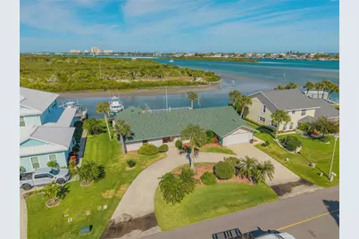 422 Quay Assisi, New Smyrna Beach, FL 32169 - Photo 1