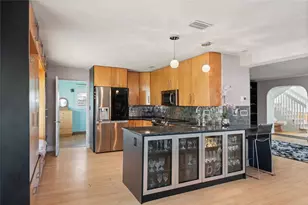 1422 N Atlantic Ave, New Smyrna Beach, FL 32169 - Photo 9