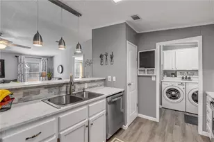 110 Pinelake Dr, Satsuma, FL 32189 - Photo 5