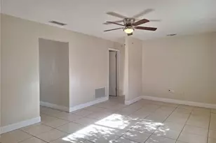 607 Edward St, New Smyrna Beach, FL 32168 - Photo 3