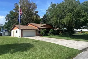 2432 Woodland Dr, Edgewater, FL 32141 - Photo 3