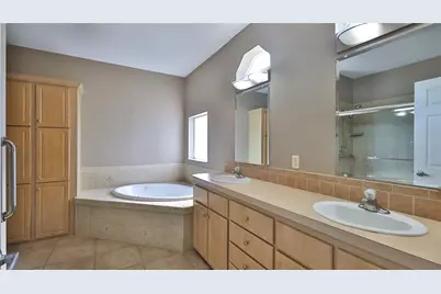 361 Marsh Landing Loop, Oak Hill, FL 32759 - Photo 17