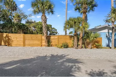 1000 Faulkner Street, New Smyrna Beach, FL 32168 - Photo 7